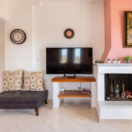 Thea Apartments Ксерокампос Стая снимка