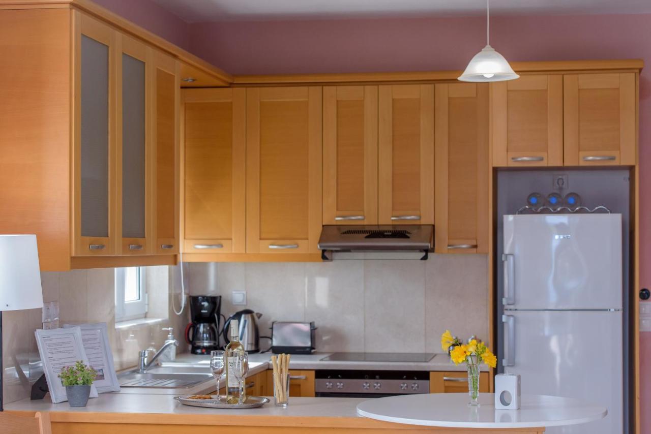Thea Apartments Ксерокампос Екстериор снимка